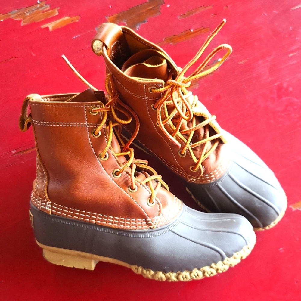 LL Bean Duck Boots Size 7 CM Women's waterproof snow rain boots